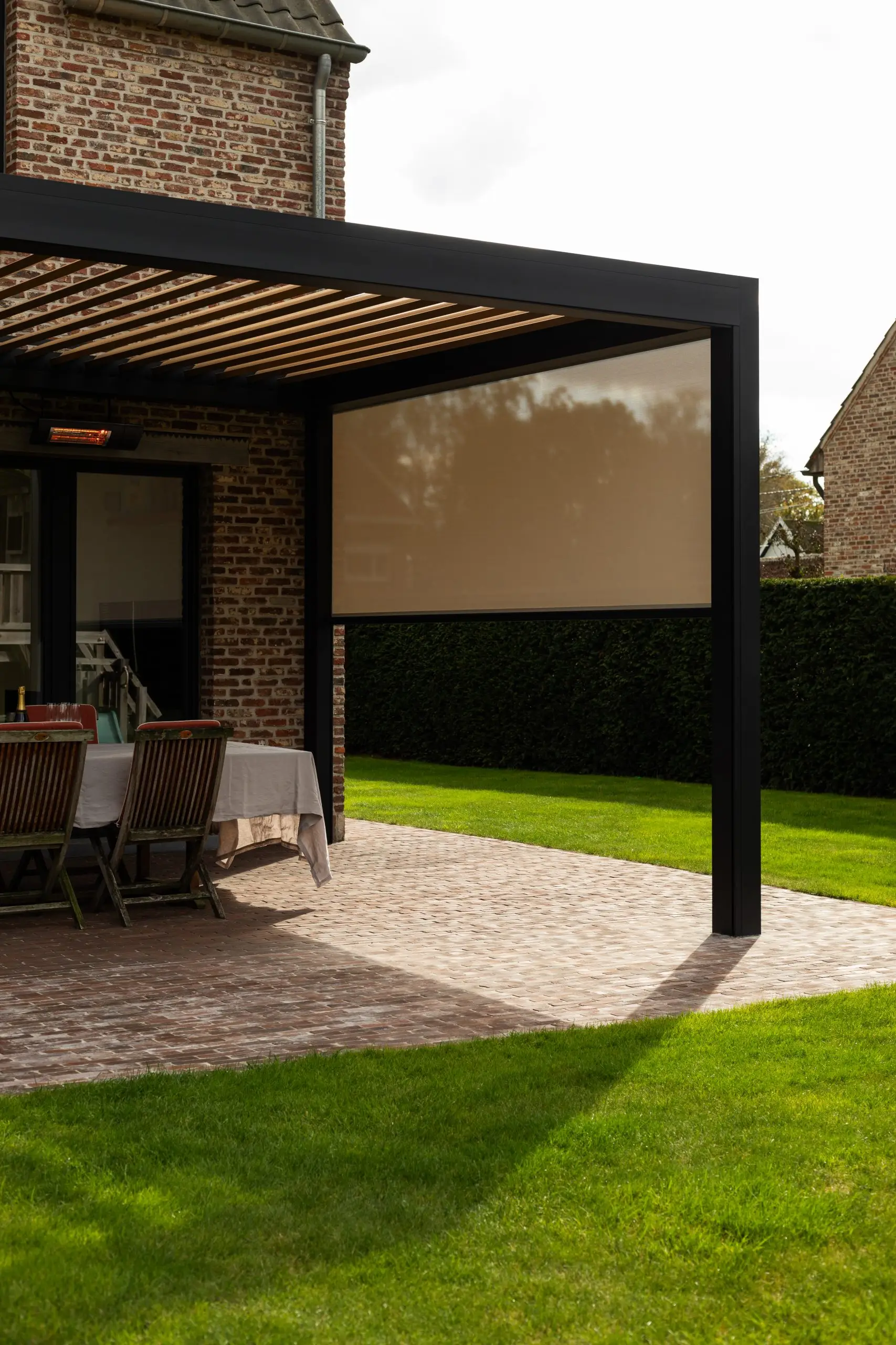 Pergola B200 XL Brustor